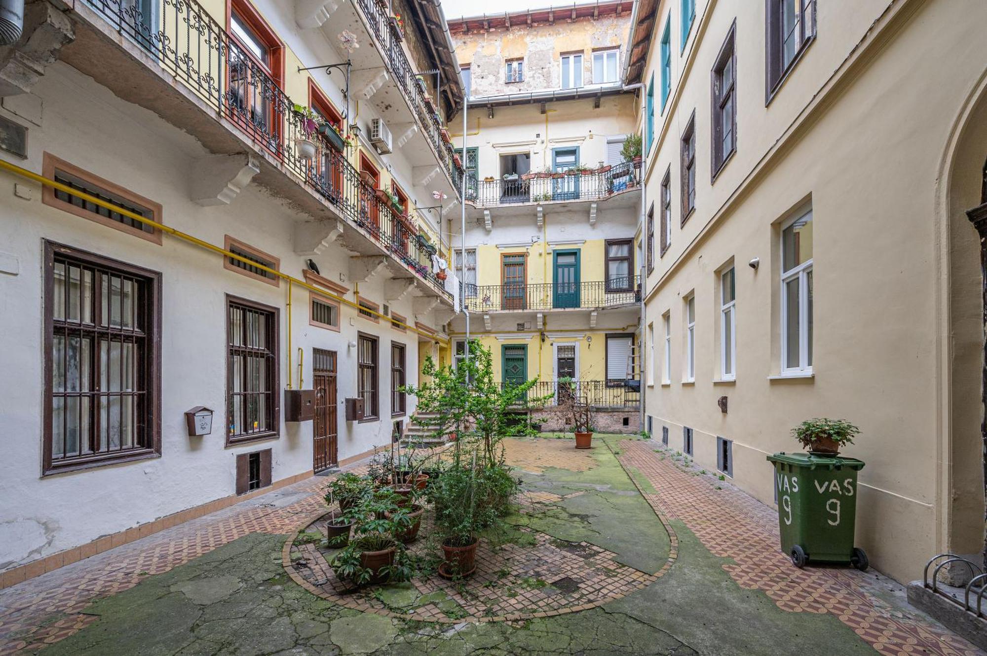District 6Th Sense Apartment Budapeste Exterior foto